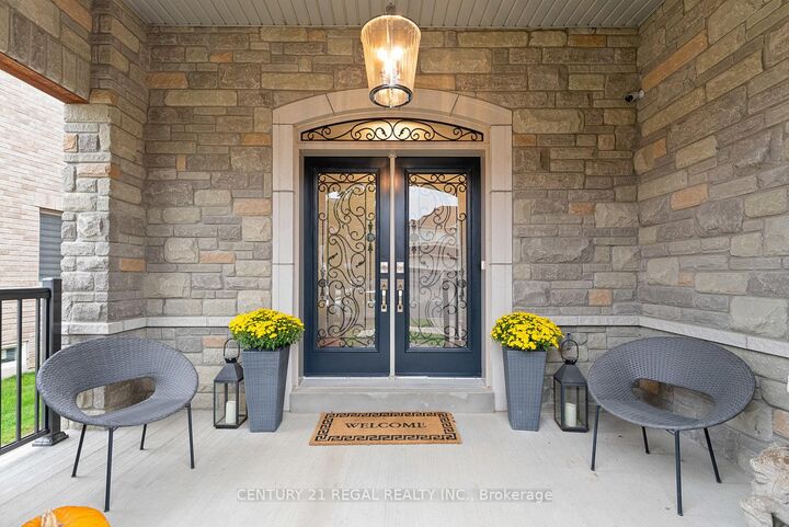 Photo de la propriété:  43 Valleyscape Trail  ON L7C 3Z2 