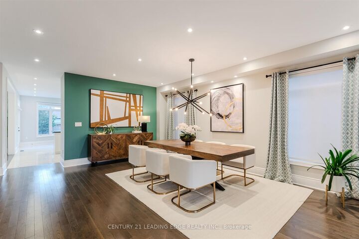 Photo de la propriété:  82 Gibson Circle  ON L3Z 0W9