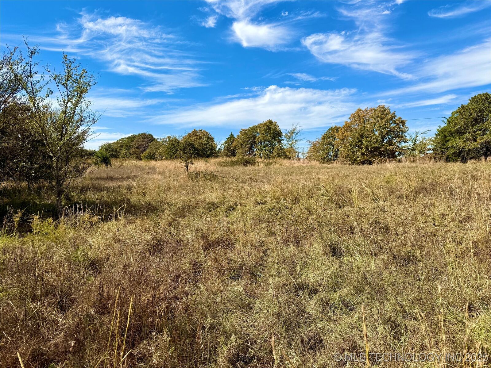 Property Photo:  428360 E 1110 Road  OK 74426
