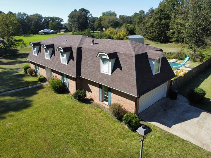 Property Photo: 3 Rolling Hill Rd MS 39183