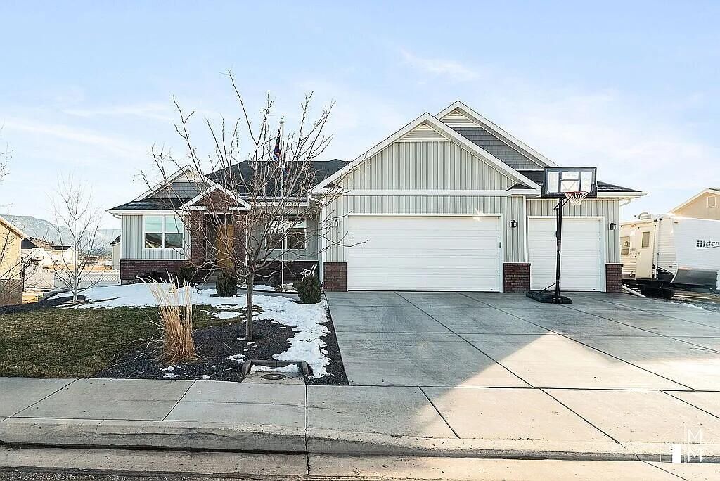 Property Photo: 3853 W 1300 N UT 84721