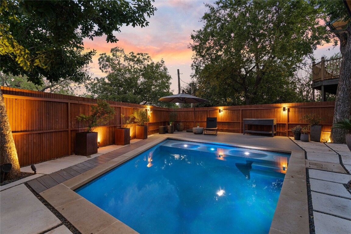 Property Photo:  1118 Gillespie Place  TX 78704 