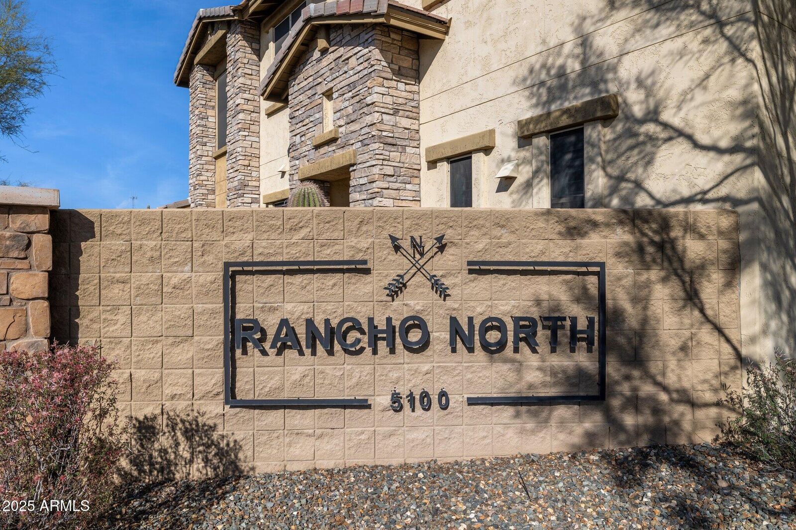 Property Photo:  5100 E Rancho Paloma Drive 2061  AZ 85331