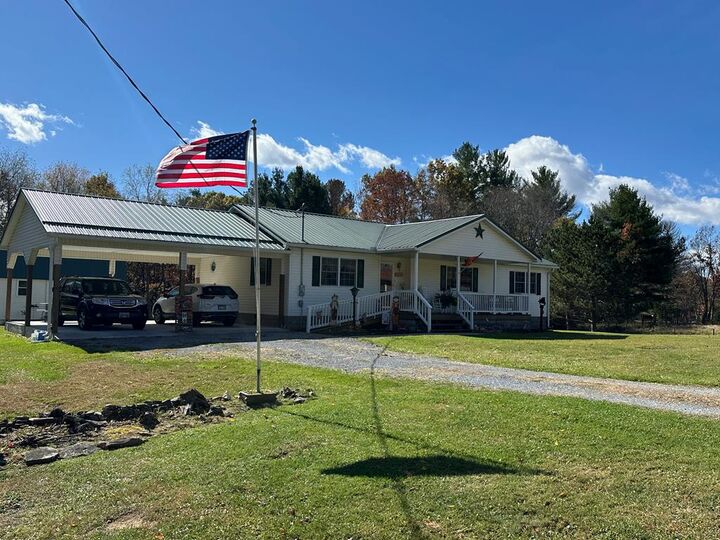 366 Glade Creek Rd  Danese WV 25831 photo