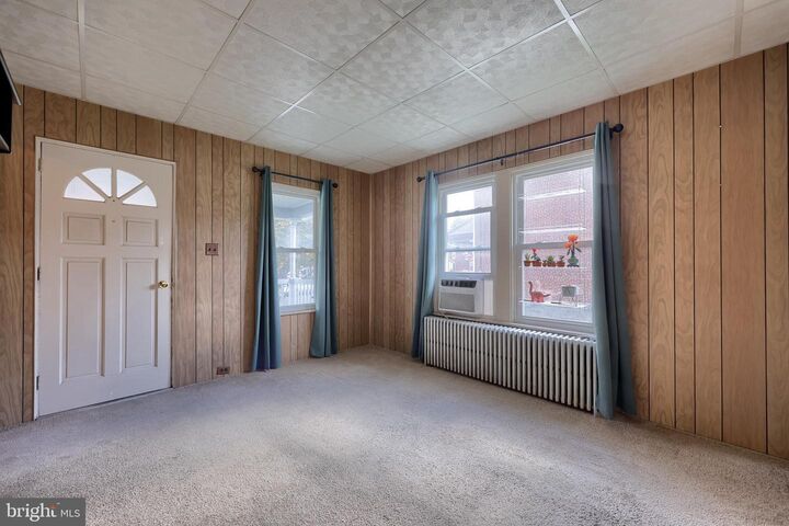 Property Photo: 907 Walnut Street PA 17512