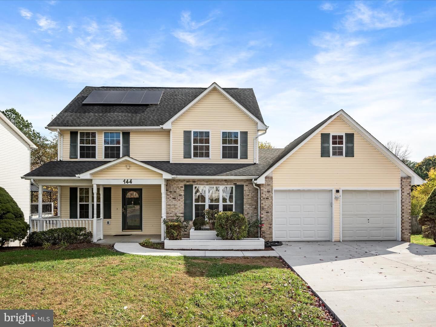 Property Photo: 144 Morning Glory VA 22602