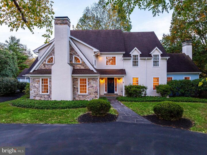 Property Photo:  900 Gladestry Lane  PA 19002