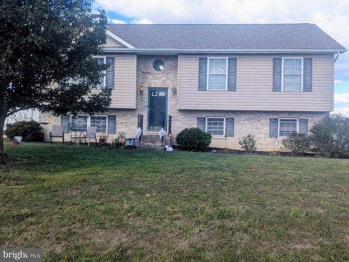 335 Ford Circle  Inwood WV 25428 photo