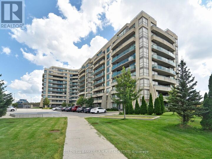 Property Photo:  75 Norman Bethune Avenue 211  ON L4B 0B6