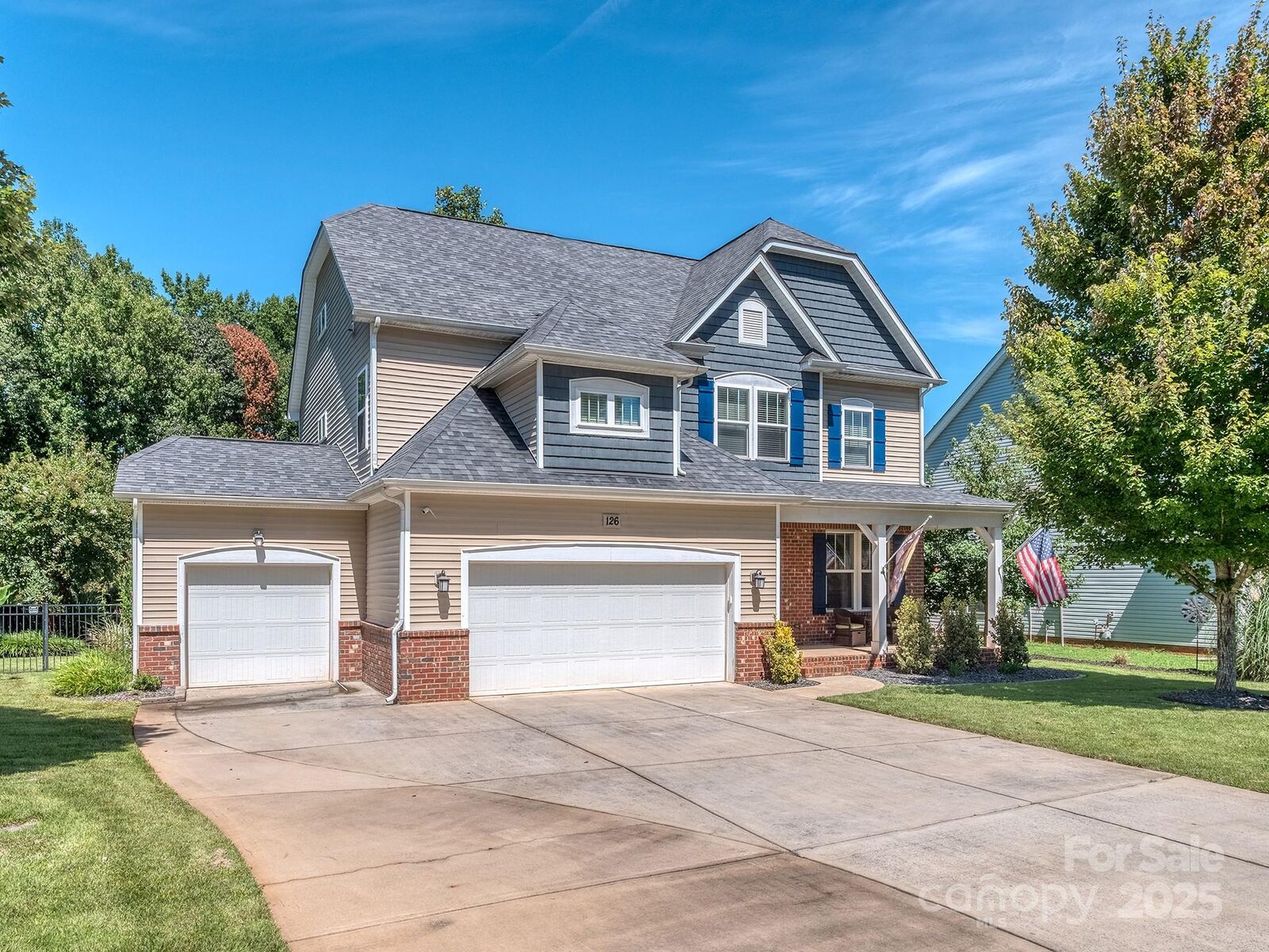 Property Photo: 126 Misty Woods Drive SC 29710