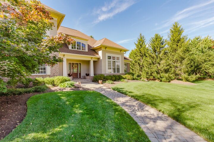Property Photo:  10679 Chestnut Hill Lane  OH 45458