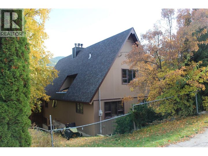 Property Photo: 1230 Fox Road BC V0G 1P0