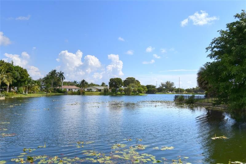 Property Photo: 4148 NW 19th Ter FL 33309
