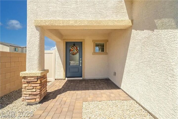 Property Photo: 1632 Oro Grande Drive NV 89032