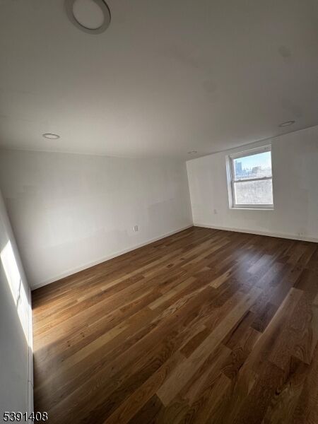Property Photo:  696 Dr Martin Luther King J 3  NJ 07102
