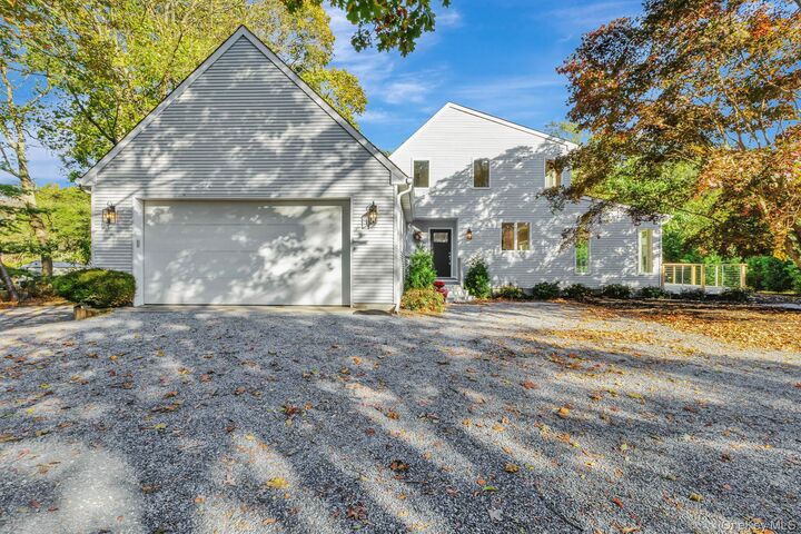 47 Belleview Avenue  Center Moriches NY 11934 photo