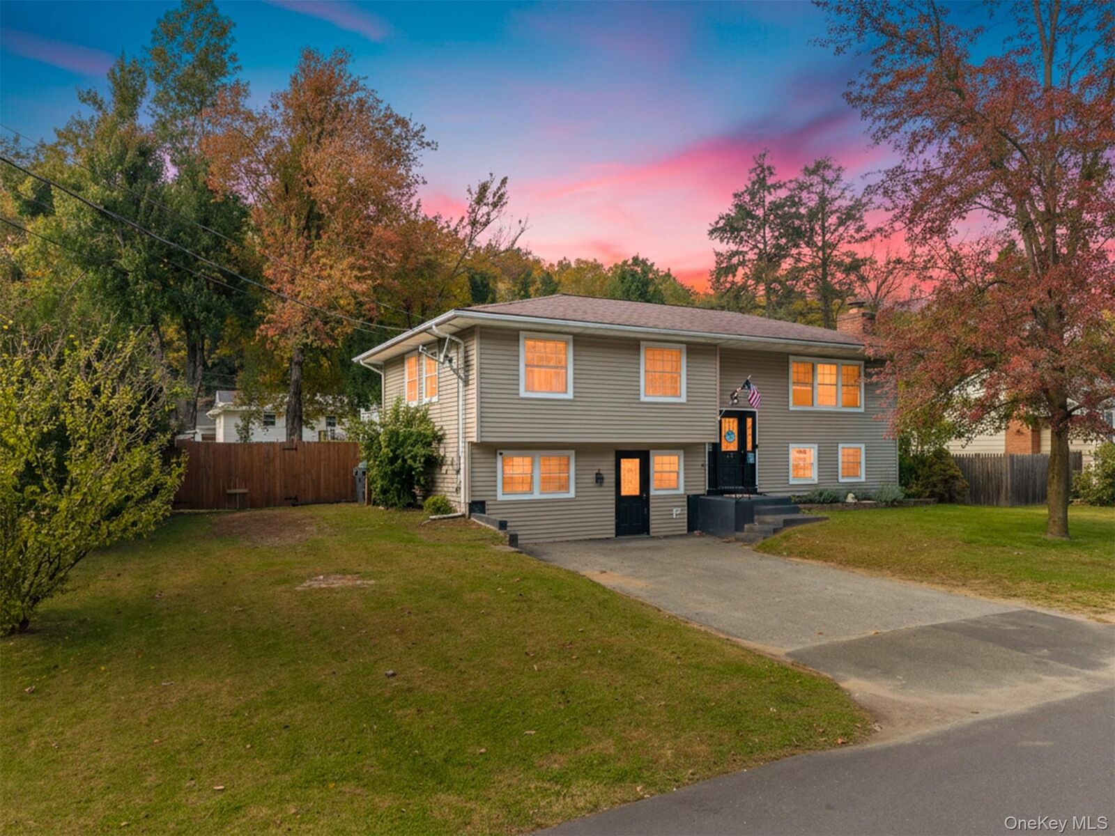 Property Photo:  30 Willow Road  NY 12477
