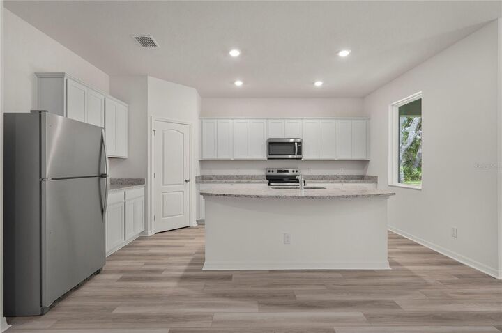 Property Photo: 539 Peace Drive FL 34759