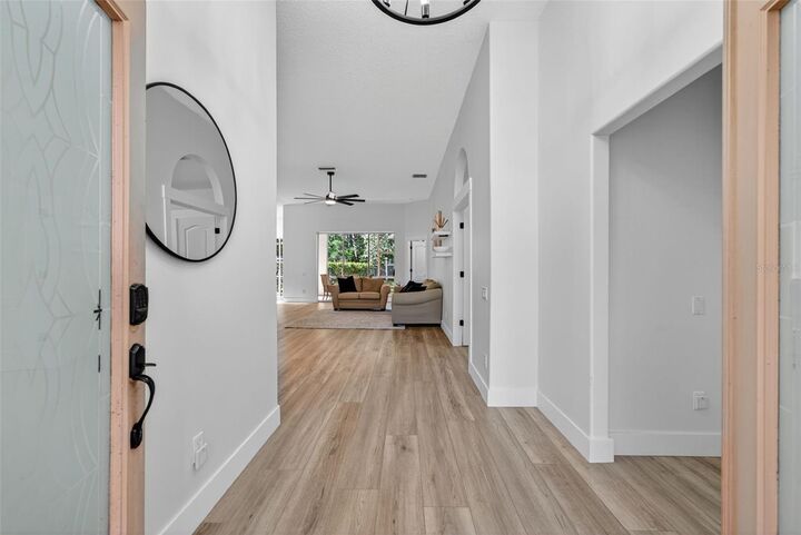 Property Photo: 8466 Idlewood Court FL 34202