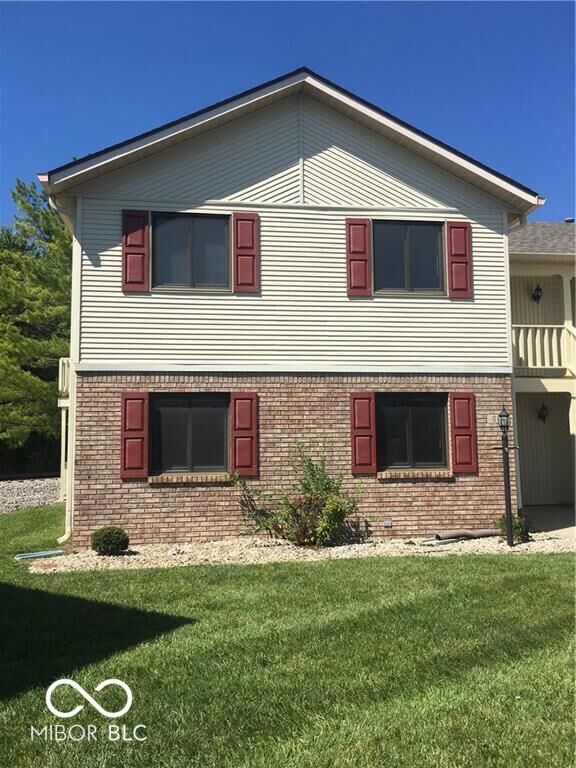 Property Photo:  88 Keran Manor Court A  IN 46142