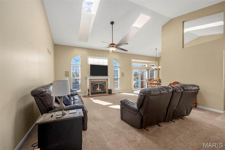 Property Photo:  6 Shadow Pointe Court  MO 63385
