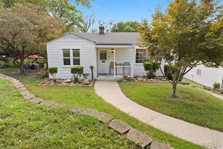 312 E Ofallon Drive  Caseyville IL 62232 photo