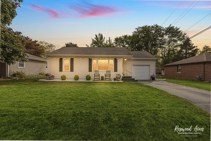 Property Photo:  1232 Riverlane Drive  IL 60915