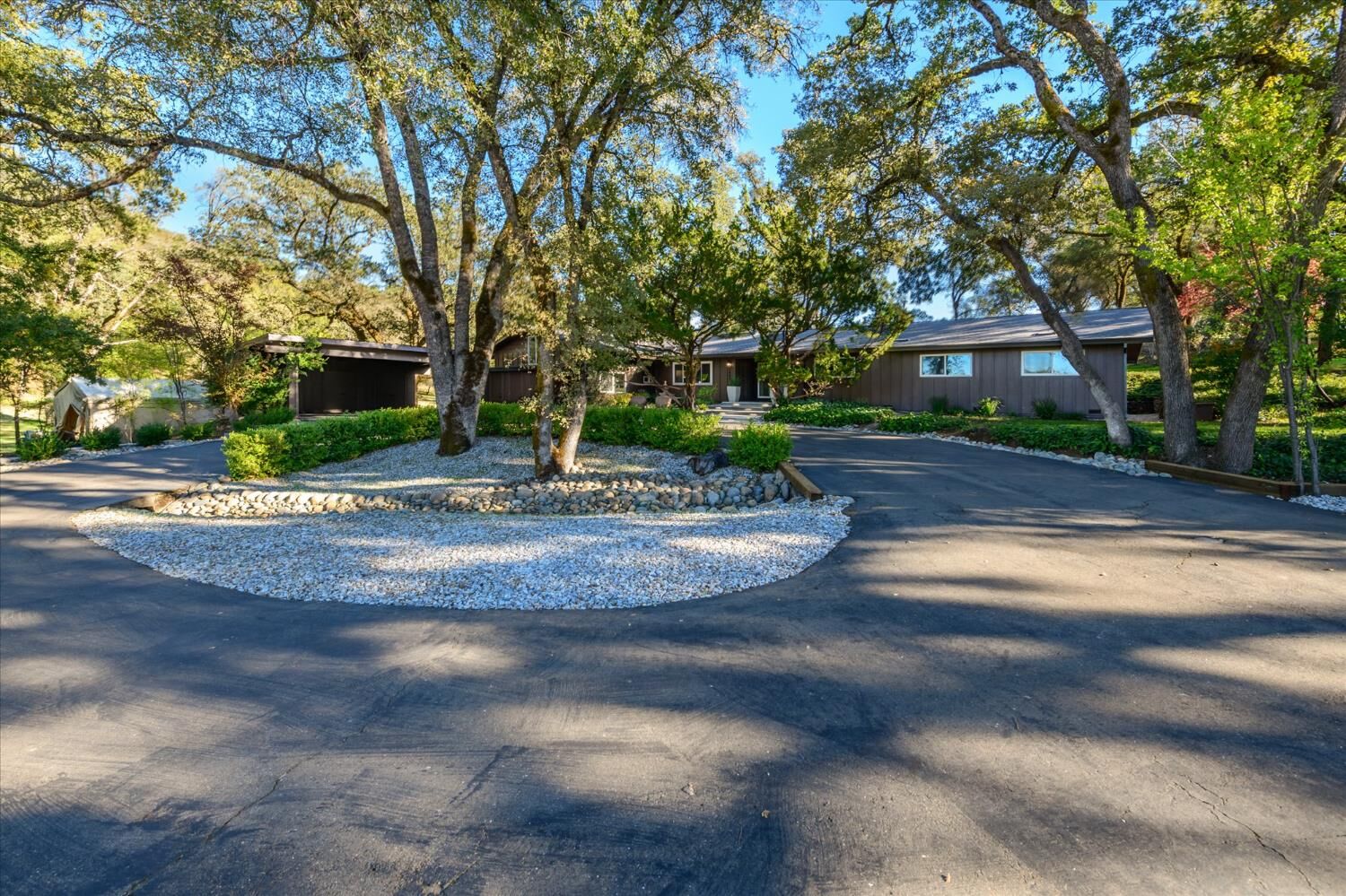 Property Photo:  3449 N Shingle Road  CA 95682