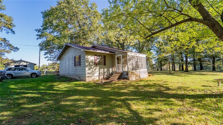 Property Photo: 12214 Kenneth Price Road AR 72762