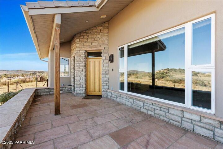 Property Photo:  979 Rosye View Lane  AZ 86301