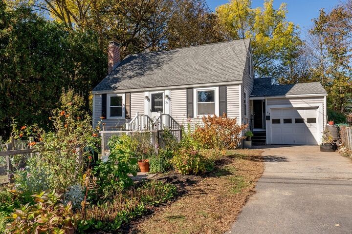 Property Photo:  33 Pages Ct  MA 01821 