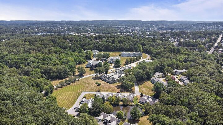 Property Photo:  8 Devlin Circle 8  MA 01504