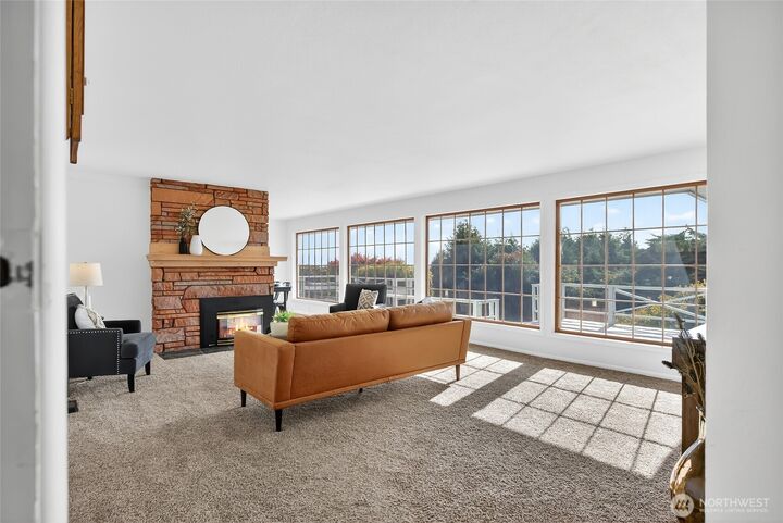 Property Photo:  2493  Hilltop Road  WA 98248