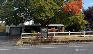 Property Photo:  3910  146th Avenue SE  WA 98006