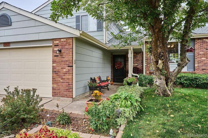 Property Photo:  5127 S Pagosa Street  CO 80015 