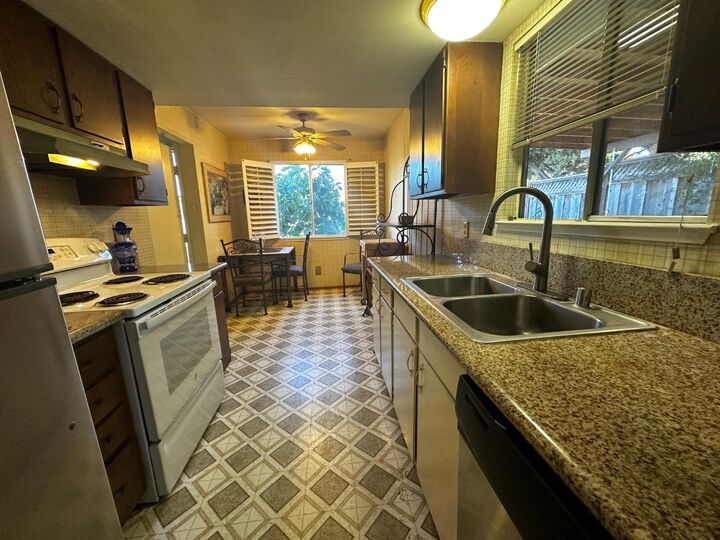 Property Photo: 563 Argos Circle CA 95076