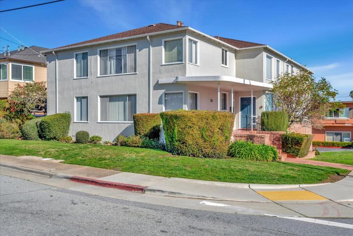 Property Photo:  70 41st Avenue 1  CA 94403 