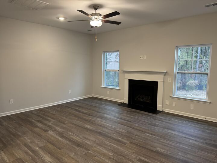 Property Photo:  142 Middlesex Court  SC 29078 