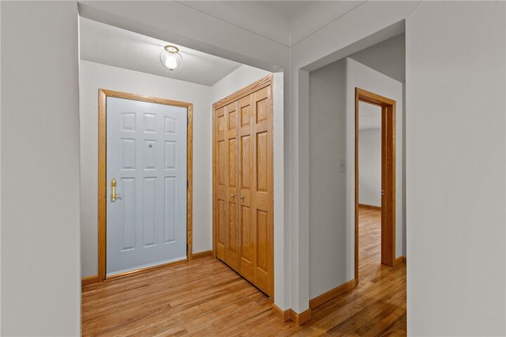 Property Photo:  113 Franklin Dr  PA 15671
