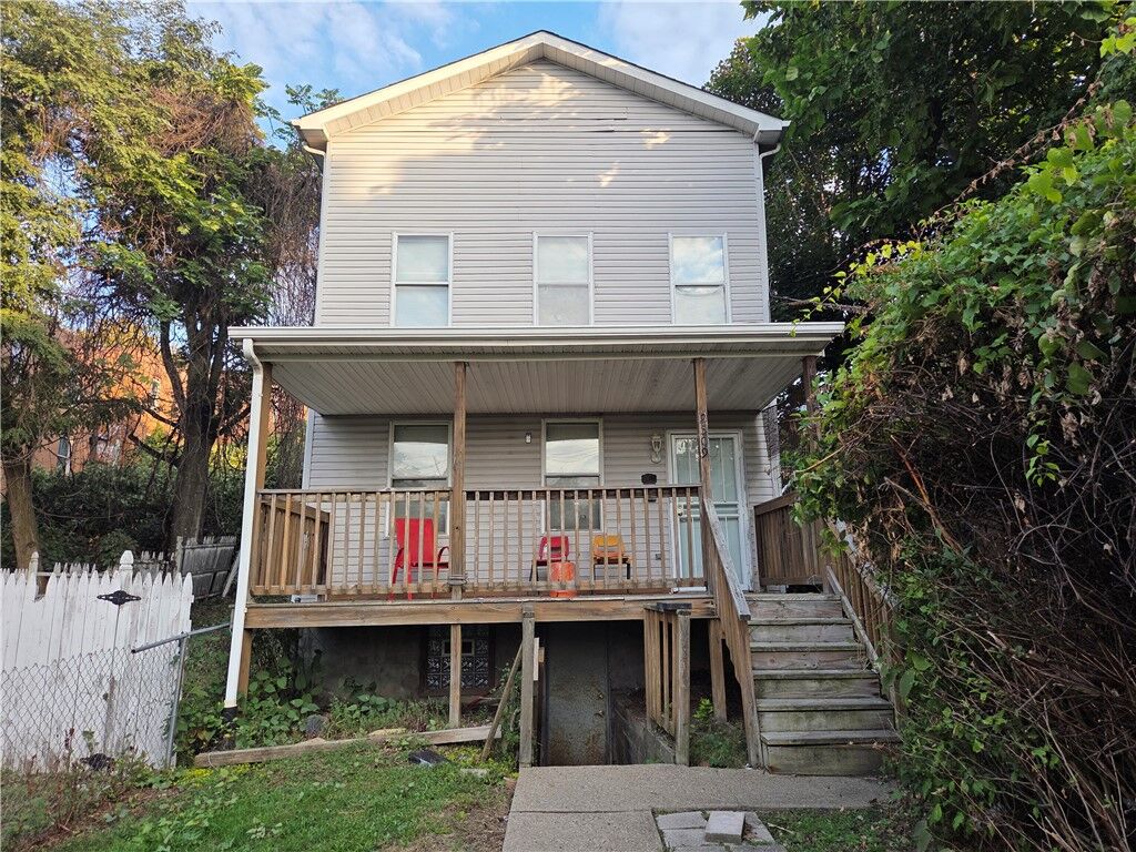 Property Photo:  2509 Webster Avenue  PA 15219 