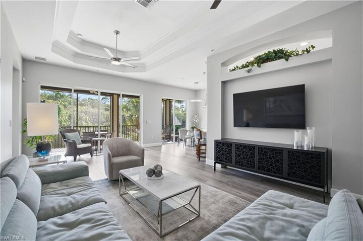 Property Photo: 12921 New Market St 202 FL 33913