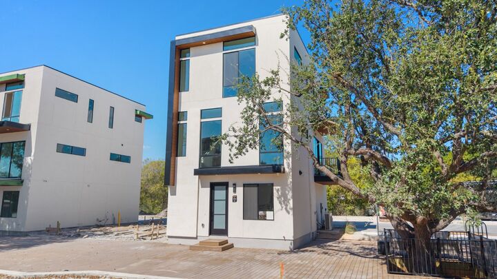 Property Photo: 10814 Hermosillo Drive TX 78758