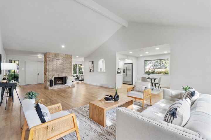 Property Photo: 4505 Oak Creek Drive TX 78727