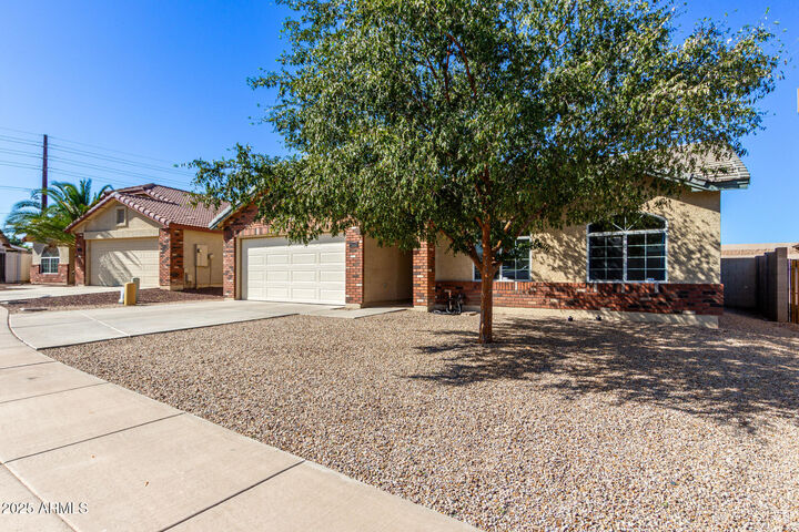Property Photo:  5908 S 30th Lane  AZ 85041 