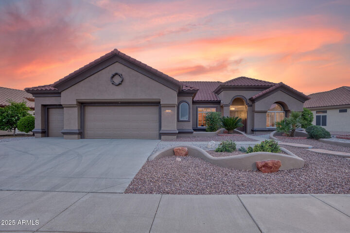 Property Photo: 21914 N Acapulco Drive AZ 85375