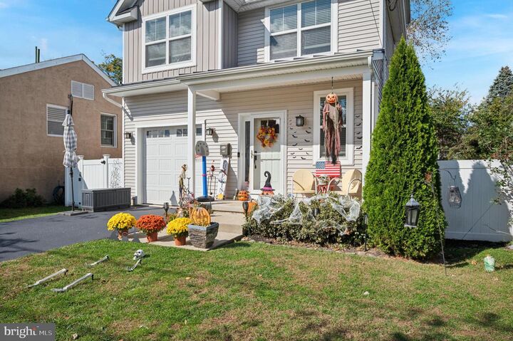 Property Photo:  714 Crestview Road  PA 19128