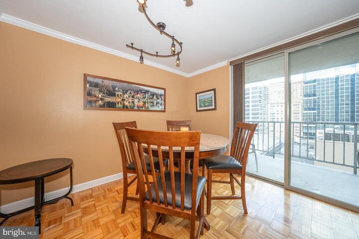 Property Photo:  1919 Chestnut Street 1403  PA 19103