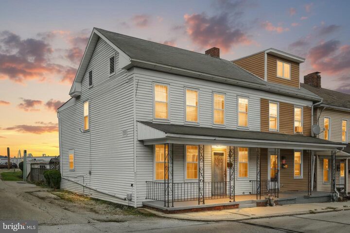 Property Photo:  16 Fulton Street  PA 17331