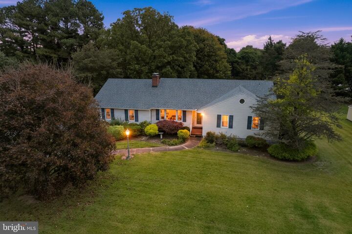 Property Photo: 794 Canterbury Road DE 19963