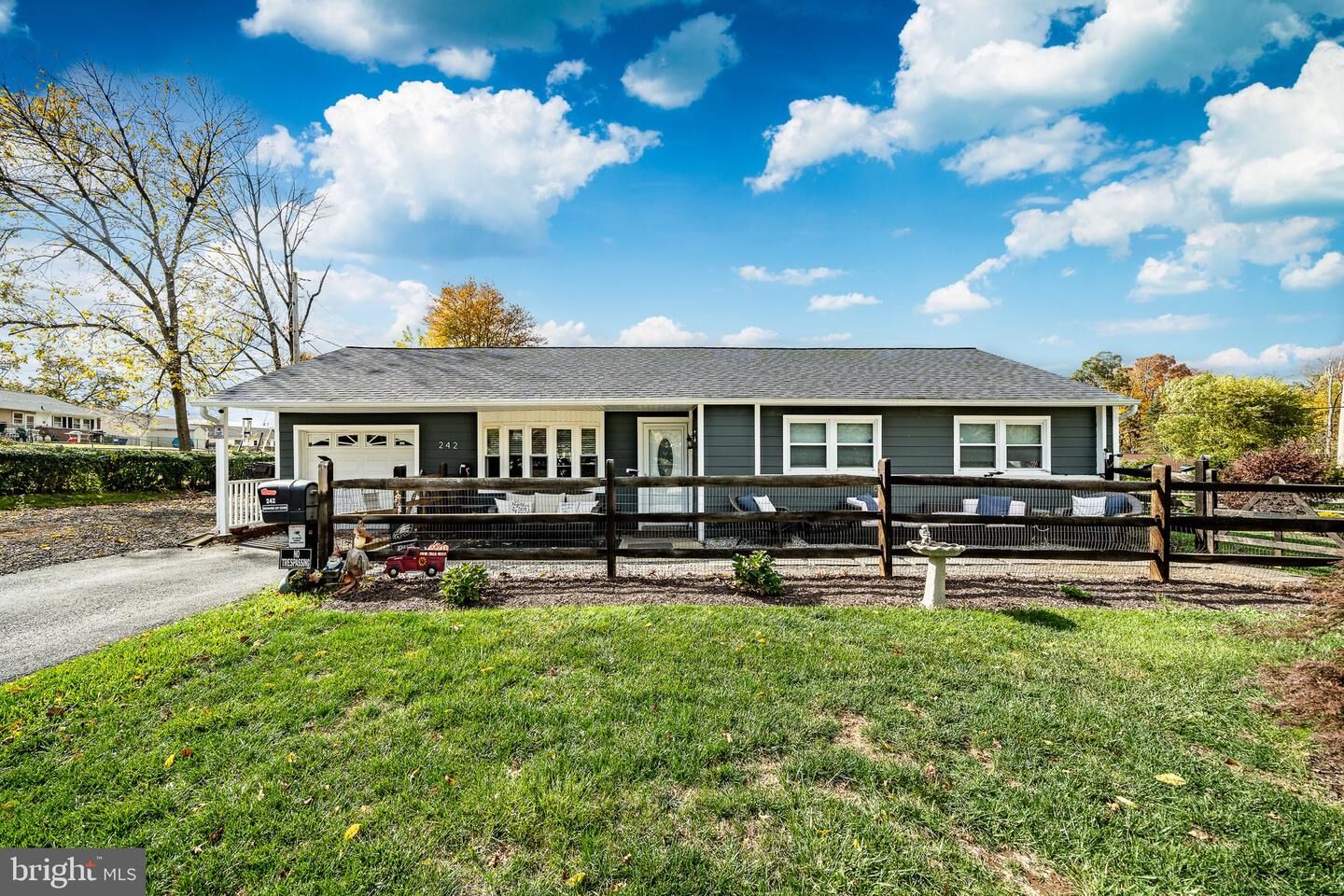 Property Photo: 242 Brookside Road PA 19401